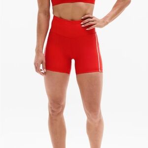Athleta 5” Interval High Rise Tipped Short